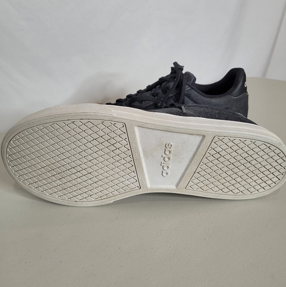 Adidas Men's Daily 2.0 Low Profile Denim Canvis Lace-Up Sneaker - Size 9 - Picture 6 of 14